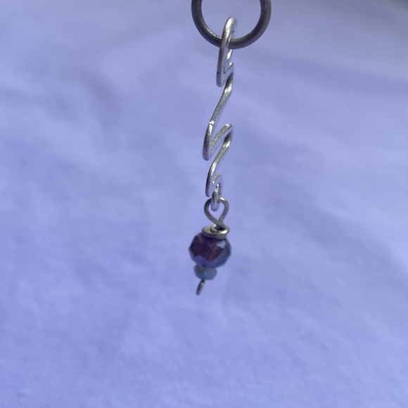Pair of Silver Wire Dangle Earrings with Purple and white beads - Picture 2 of 3